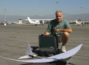 Sam de la Torre, a mechanical and aeronautic development engineer for Octatron, activates SkySeer during testing for the Los Angeles Sheriff’s Dept. (Photo: Joetey Attariwala)