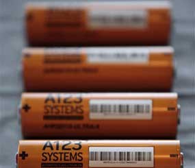 A123 Systems Inc. makes high power Nanophospate Lithium Ion Cell for Hybrid Electric Vehicles.