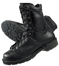 Danner on sale acadia fit