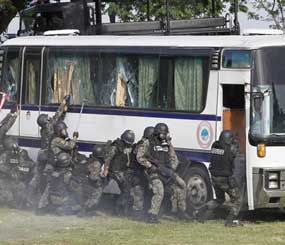 this is the police 2 rescue hostage this is the police 2 rescue hostage