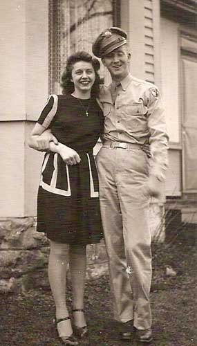 Private Lester Olson and his wife, who he married in 1944 before he was sent to France.