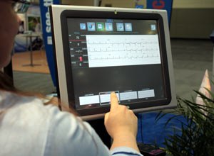 Photo Jamie ThompsonAmy Smith, director of integration for ZOLL, demonstrates the new features available in RescueNet Link at EMS Today in Baltimore.