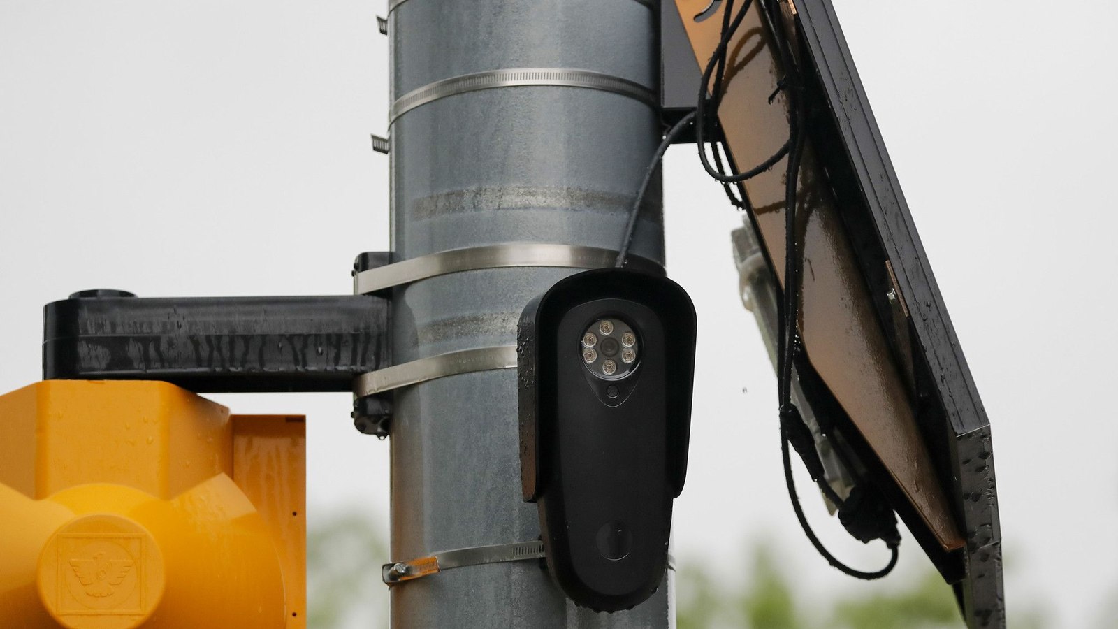 License plate cameras can help police, but critics cite privacy concerns