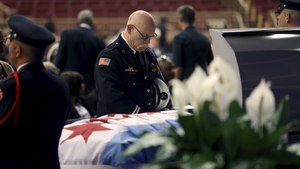 Hundreds of mourners gathered Friday to say goodbye to Chicago Firefighter Jermaine Pelt, who died in the line of duty.