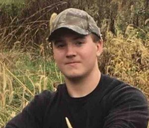 New City Fire Department volunteer firefighter Will McCue, 19, had dreams of joining the FDNY before he became sick in January. (Photo/GoFundMe)