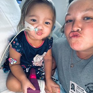 Paramedic Sara Cathey lost 110 pounds in order to be a living organ donor for her 2-year-old niece. 