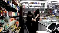 Video: Las Vegas shop owner fights back, stabs robber