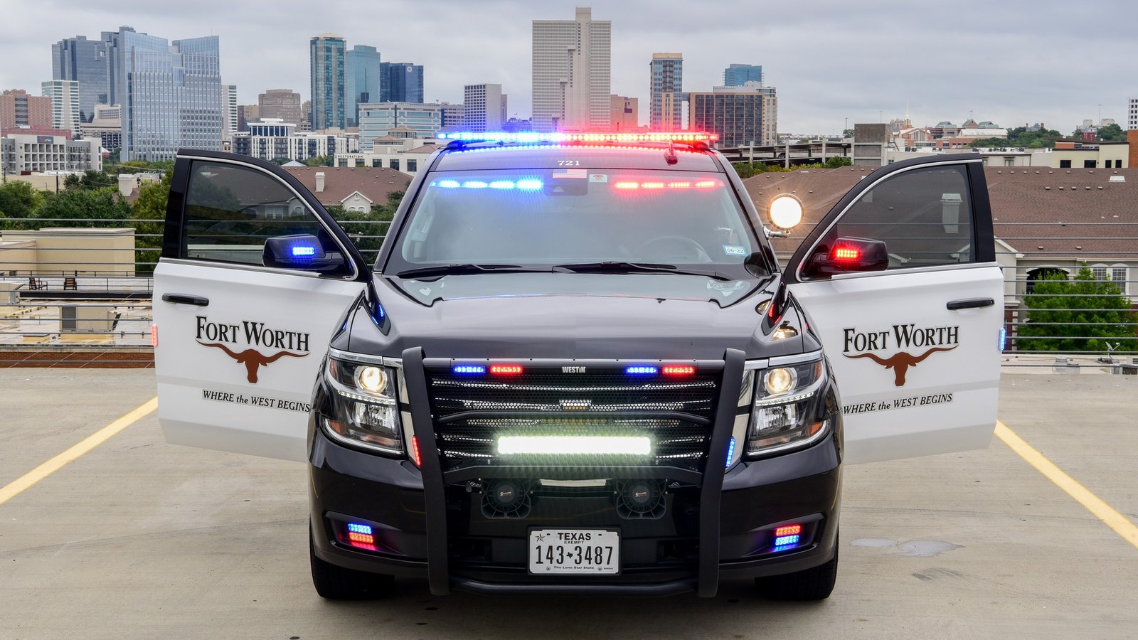 How two Texas police departments are changing their approach to public ...