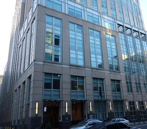 The massive 450,000 square-foot call center along the Hutchinson River Parkway employs about 300 NYPD personnel, 120 fire dispatch and 120 EMS personnel. (Photo/Wikimedia Commons)