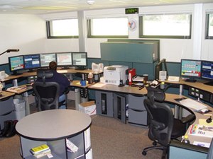 911 emergency dispatcher.