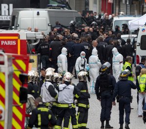 Police, fire and EMS chiefs, along with hospital doctors, are asked to exercise crisis leadership by connecting, collaborating and coordinating with each other to cope with the various aspects of active shooter incidents.