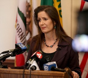 Oakland Mayor Libby Schaaf takes questions from the media during a press conference at City Hall in Oakland, Calif., Wednesday, Feb. 27, 2018.