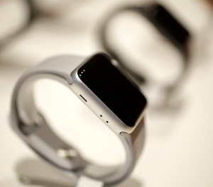Mount Sinai researchers found that using an Apple Watch to monitor heart rate variability could help identify COVID-19 cases earlier than traditional diagnostic methods.