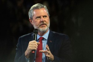 President Jerry Falwell Jr. is welcoming students back amid the coronavirus pandemic. Image: Emily Elconin/The News & Advance via AP