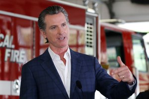 California Governor Gavin Newsom declined for a while to release details of a nearly $1 billion contract to buy protective masks from a Chinese company. And numerous California municipalities have stopped or slowed their fulfillment of open-records requests. Image: AP Photo/Rich Pedroncelli