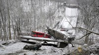 Pa. fire chief, medic recall bridge collapse on 1-year anniversary