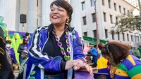 NOLA mayor: No Mardi Gras if more police officers aren't hired