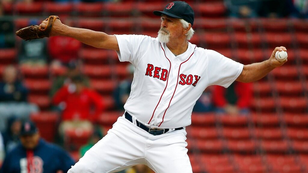 Ga. medics resuscitate former Boston Red Sox pitcher Bill Lee