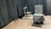 Judge to decide if firing squad or electric chair is cruel