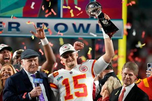 Kansas City leaders announce public safety plans for Chiefs parade