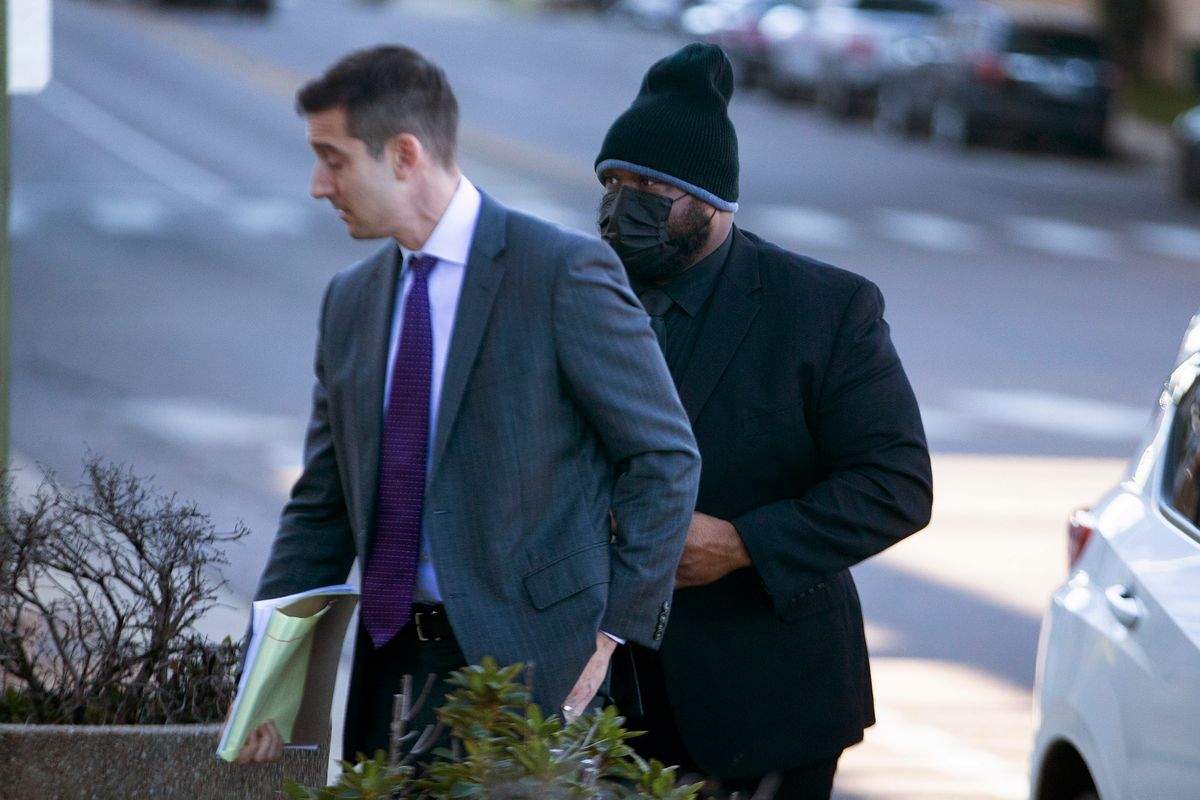 Blake Ballin, the attorney representing Desmond Mills Jr., walks into the Odell Horton Federal Building in Downtown Memphis, Tenn., on Thursday, Nov.2, 2023.