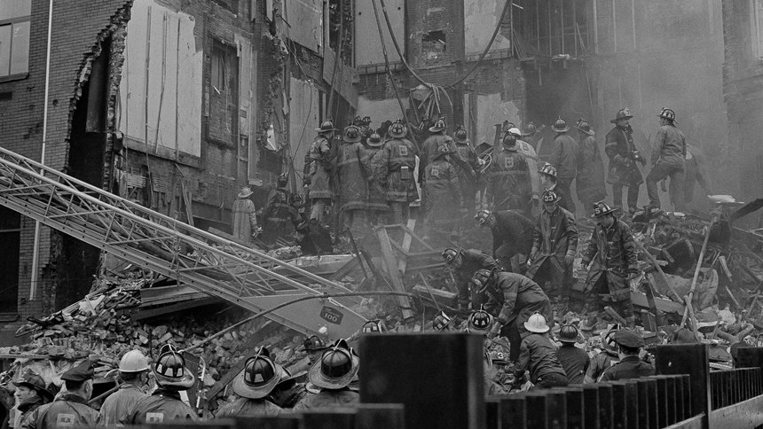 Boston’s Hotel Vendome fire: 9 firefighters killed in collapse