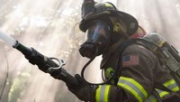 4 ways this rugged, reliable radio helps firefighters be ready for the unexpected