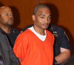 Demetrius Blackwell appears in Queens criminal court, Thursday, June 11, 2015, in New York. (Elis Kaplan/New York Post via AP, Pool)