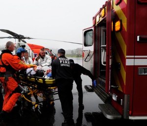 The principles of CRM can be incorporated into the patient hand-off process in the emergency department with cooperation from the crews as well as the providers in the hospital.
