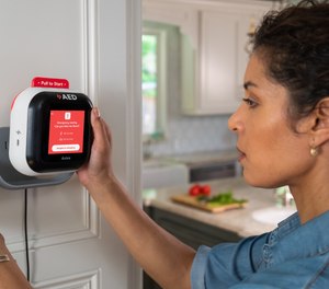 When a cardiac arrest call comes in, Avive Connect owners or nearby bystanders can grab their alerting device, which displays a map to navigate them to the location of the person in cardiac arrest.