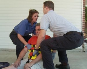 The Binder Lift is an Binders created an ergonomic lifting tool designed to help EMS providers lift patients with less risk of a back injury. (image/Binder Lift)