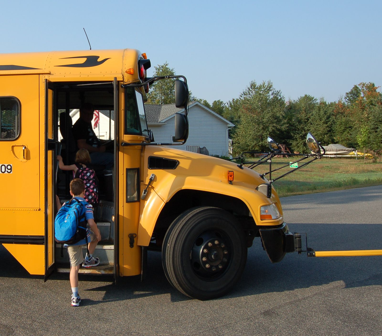 Back to school vehicle safety tips