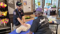 Photo of the Week: Surprise pop-up CPR demonstration
