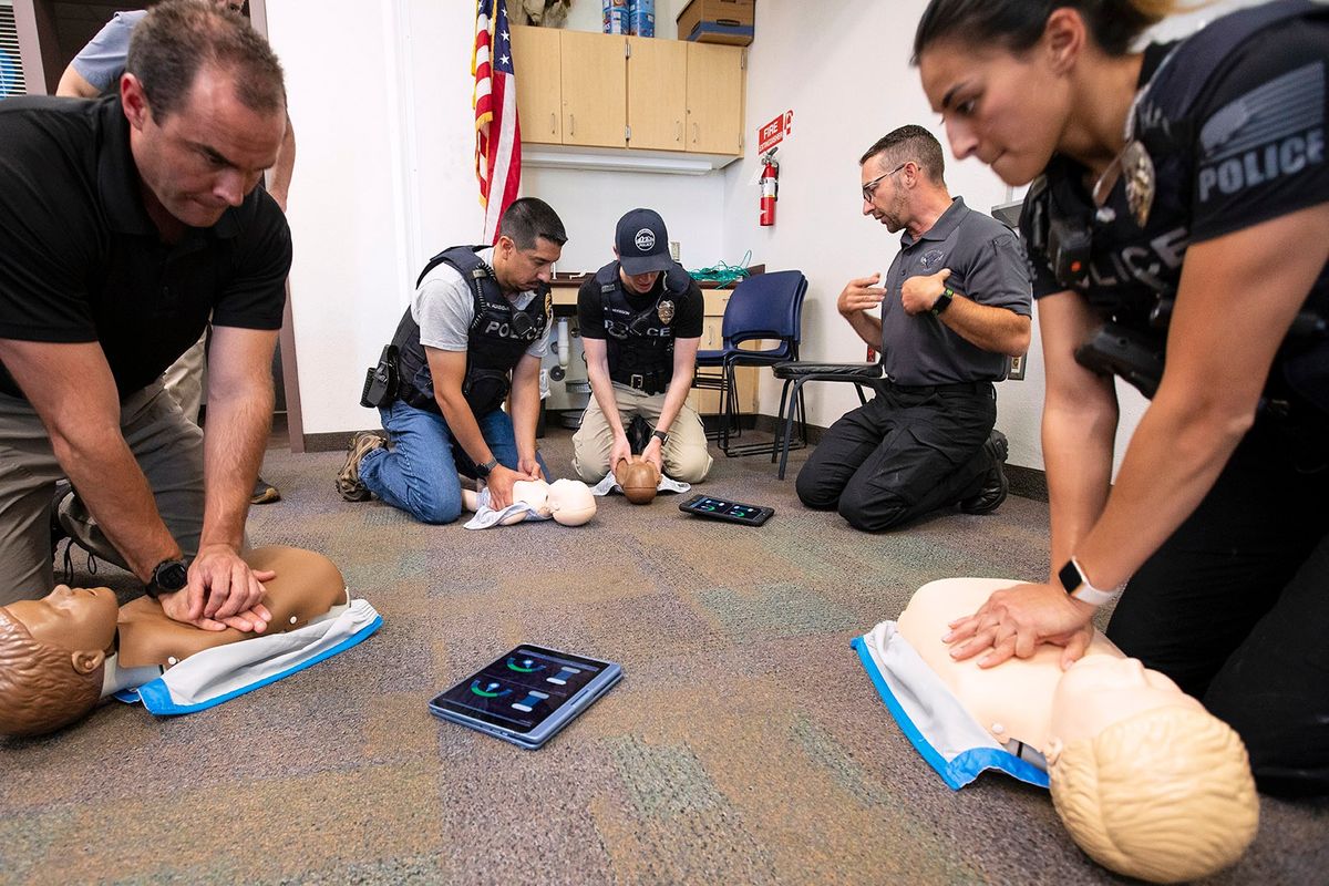 Ariz. nonprofit offers LE deep dive into specialized CPR training for cardiac emergencies