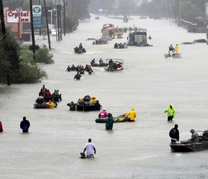 eputy Fire Chief Glen Kneeland posted a Facebook status to let other firefighters know they were responding to Harvey flood victims.