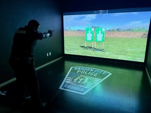 Look for a training system that provides realism and versatility to ensure that officers are learning the right lessons to prepare them for safety and de-escalation on the street.