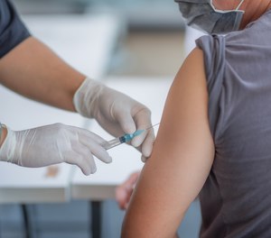 To better understand EMS agency vaccination mandates, and provider practices, and how these might impact COVID-19 vaccination amongst frontline personnel, we’re surveying EMS providers about vaccination policies, practices and perceptions.