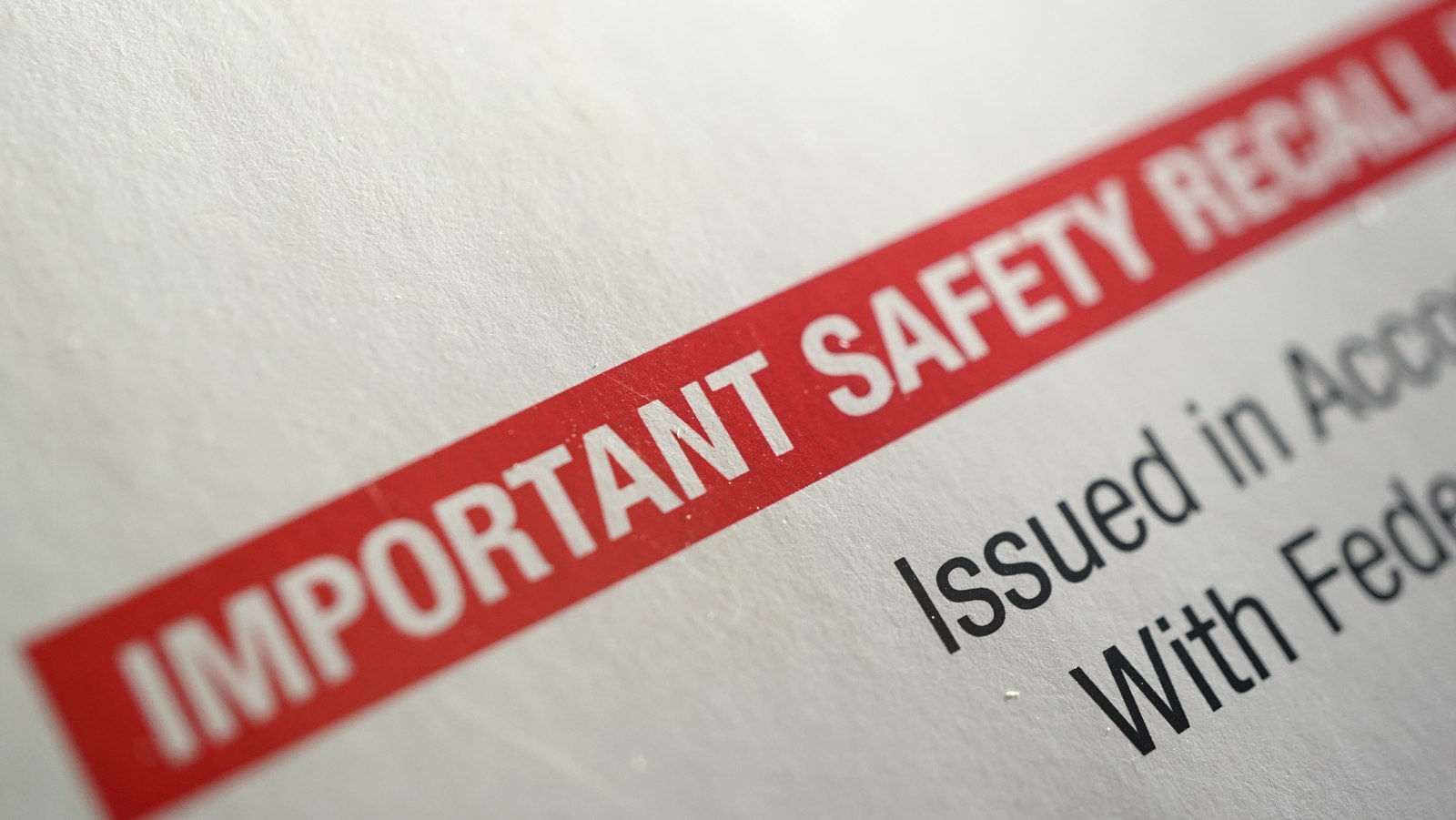 EMS Drs. Augustine and Kazan advise on the Akorn drug recall