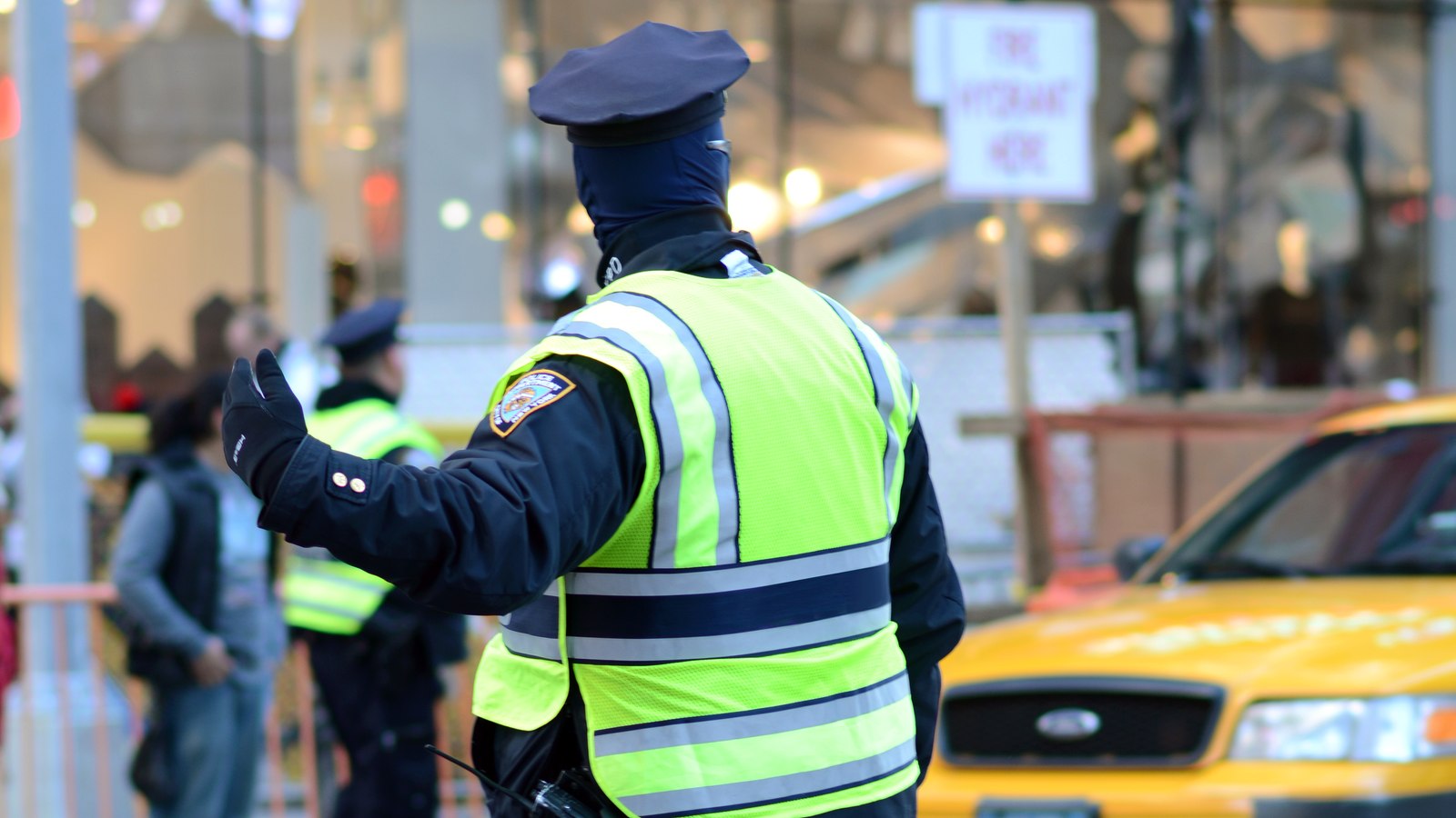 Minimizing safety risks for police directing traffic