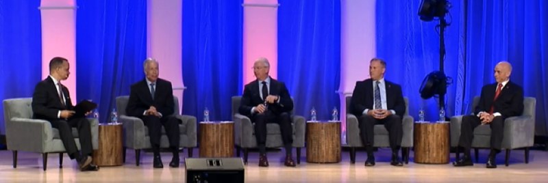 From left: Assistant Chief (ret.) Michael Little of the Los Angeles Fire Department (moderator), Chief Joe Pfeifer, Chief James Schwartz, Special Agent Chris Combs and Fire Commissioner Sal Cassano.