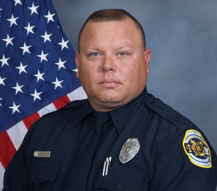 Alabama officer killed in drug task force-related shooting