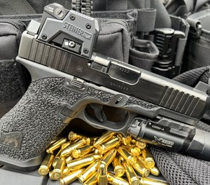 The Steiner MPS mounted on a CHPWS adapter plate on the author’s personal Glock 45 MOS.
