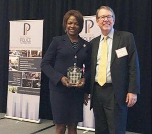 Congresswoman Val Demings pictured with National Police Foundation President Chief (Ret.) Jim Bueermann.