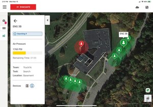 Map View shows a firefighter's approximate location as a color-coded marker, using a LUNAR device's GPS capabilities and coordinates.