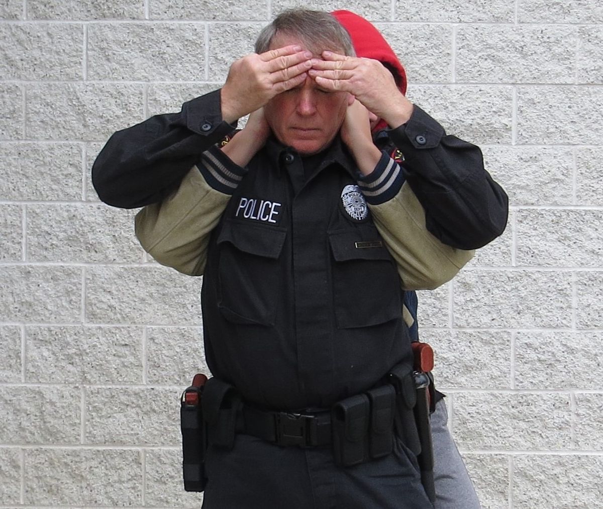 Defensive tactics training: Escape from a full nelson