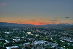 The sun sets over Missoula, Montana. Image: Prizrak 2084/Wikimedia Commons