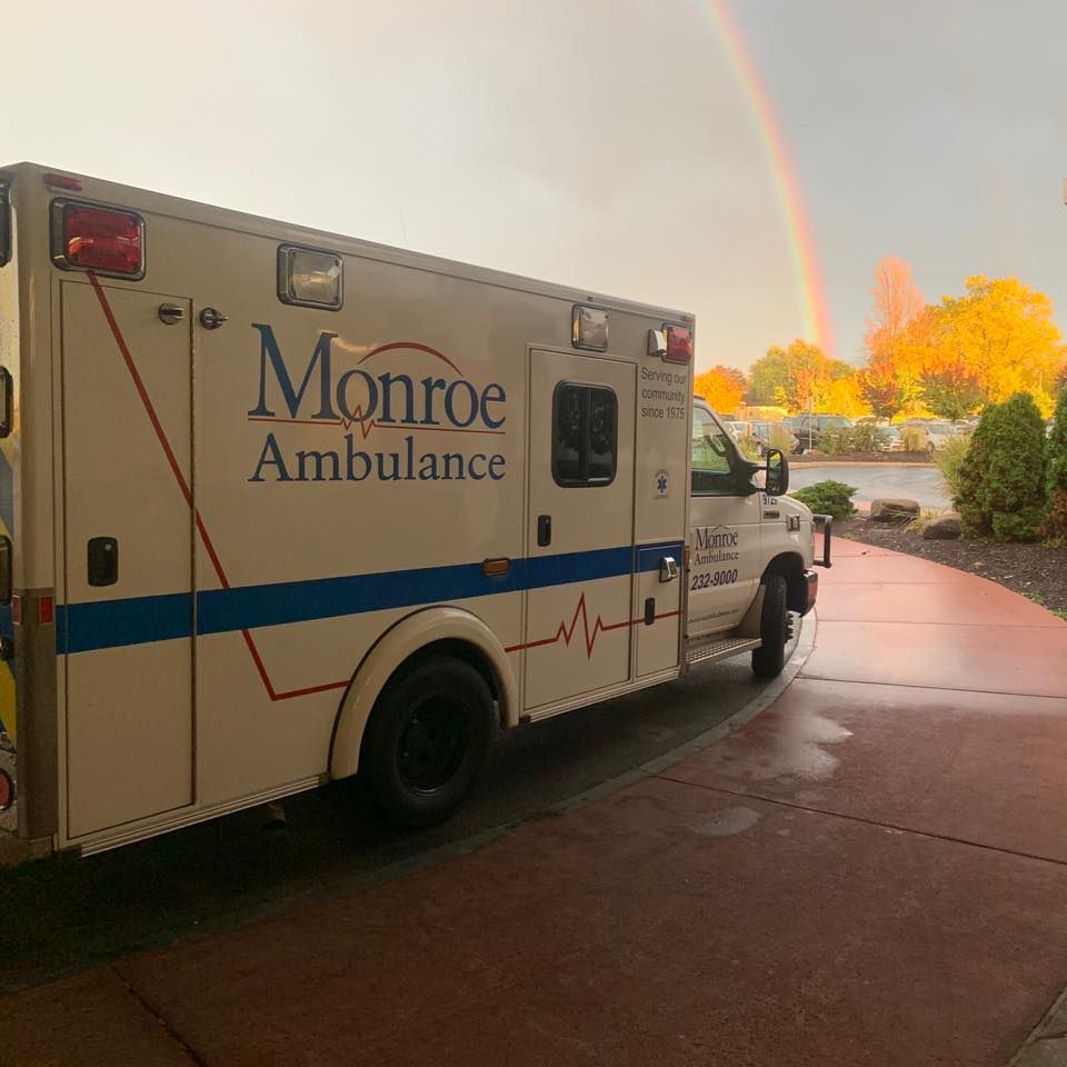 N.Y. officer who handcuffed EMT suspended, faces investigation