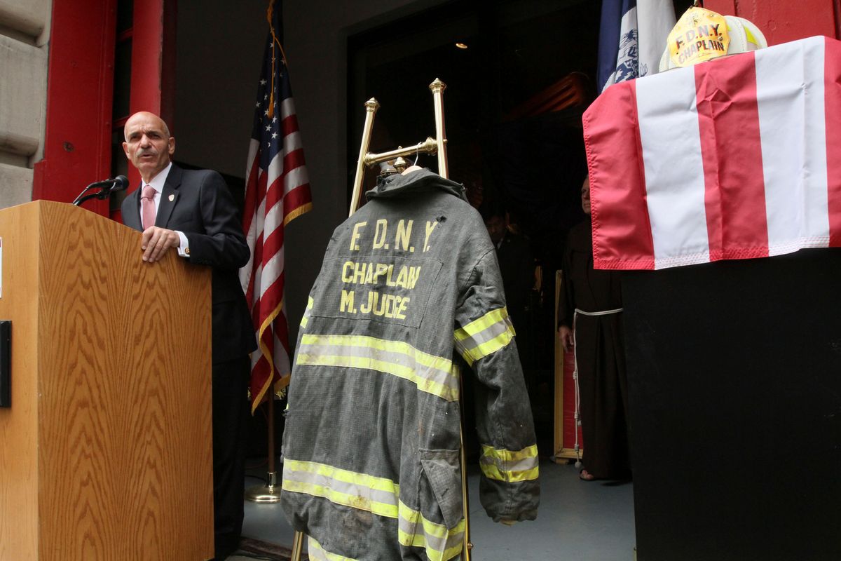 Admirers Plan Sainthood Campaign For FDNY Chaplain Killed On 9/11