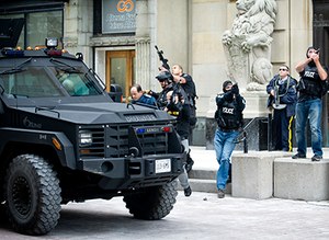 Officers next to a BearCat during the Ottawa Parliament shooting, October 2014