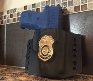 This innovative concept ensures that you’ll never be without your real official tin while you’re carrying.